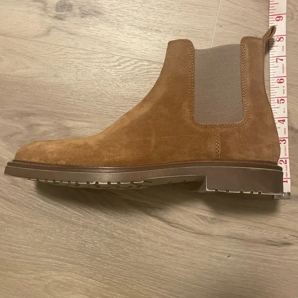 Crown Vintage Suede boots - Picture 3 of 6